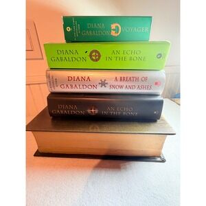 Diana Gabaldon Outlander Series Book Bundle Voyager Echo in the Bone 4 Books